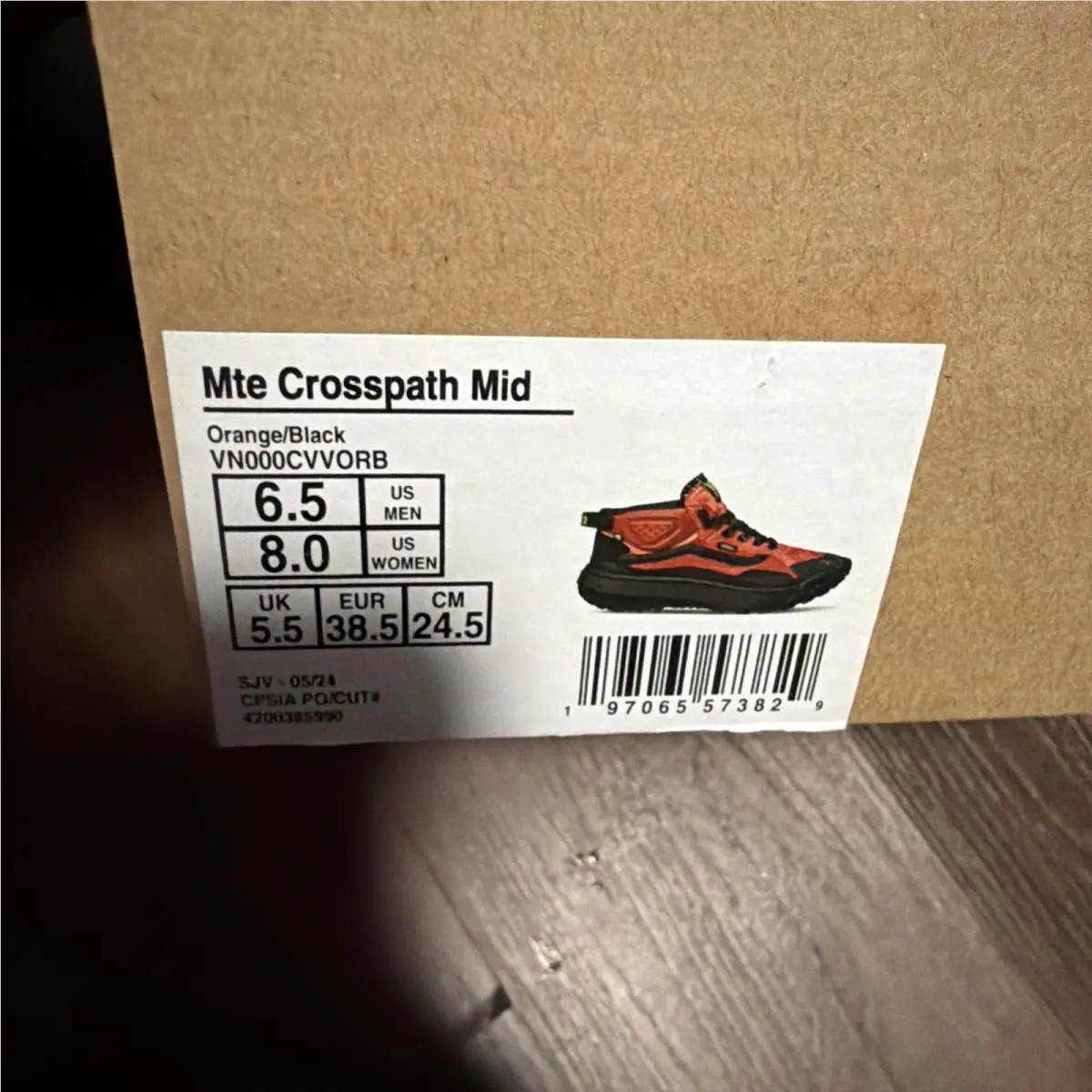 Vans shoes - VANS MTE - MTE - VN000CVVORB - Orange 4