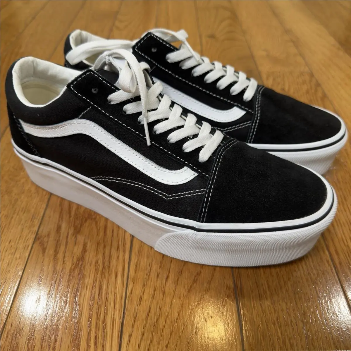 Size 10.5 - 12 Women’s  Old Skool Stackform Black White by Vans