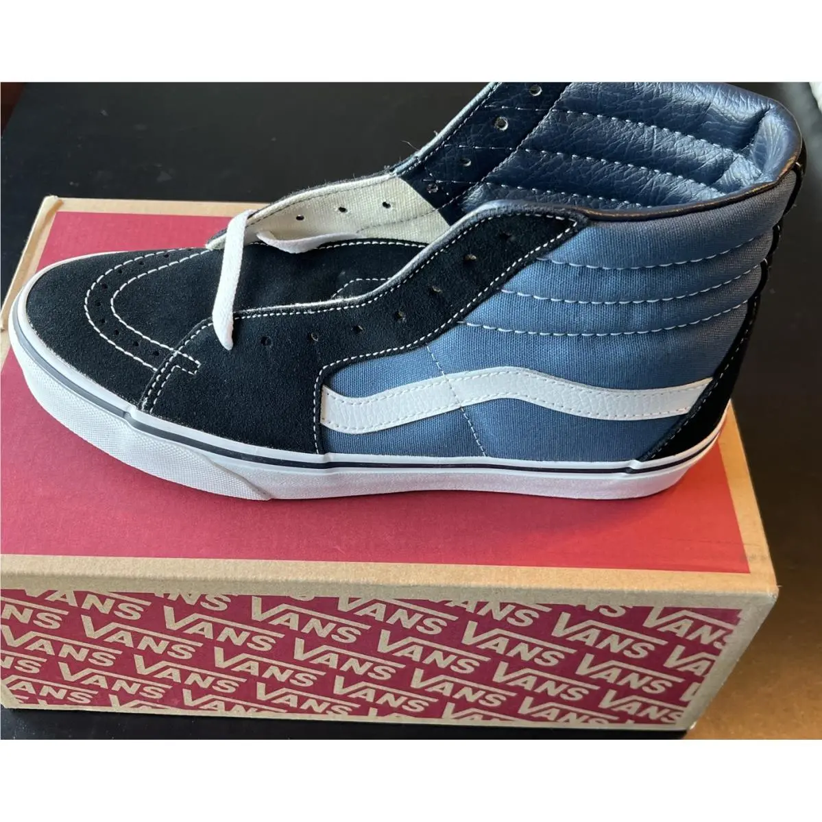 Sk8-Hi Navy Blue White Stripe High Top Sneakers Men’s 6.5 Casual Shoes by Vans
