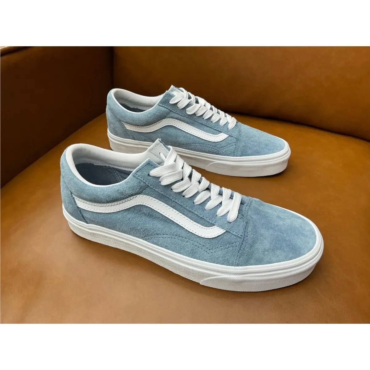 Old Skool Sneakers Womens 9.5 Blue Excellent Suede Water Repellent 500714 by Vans
