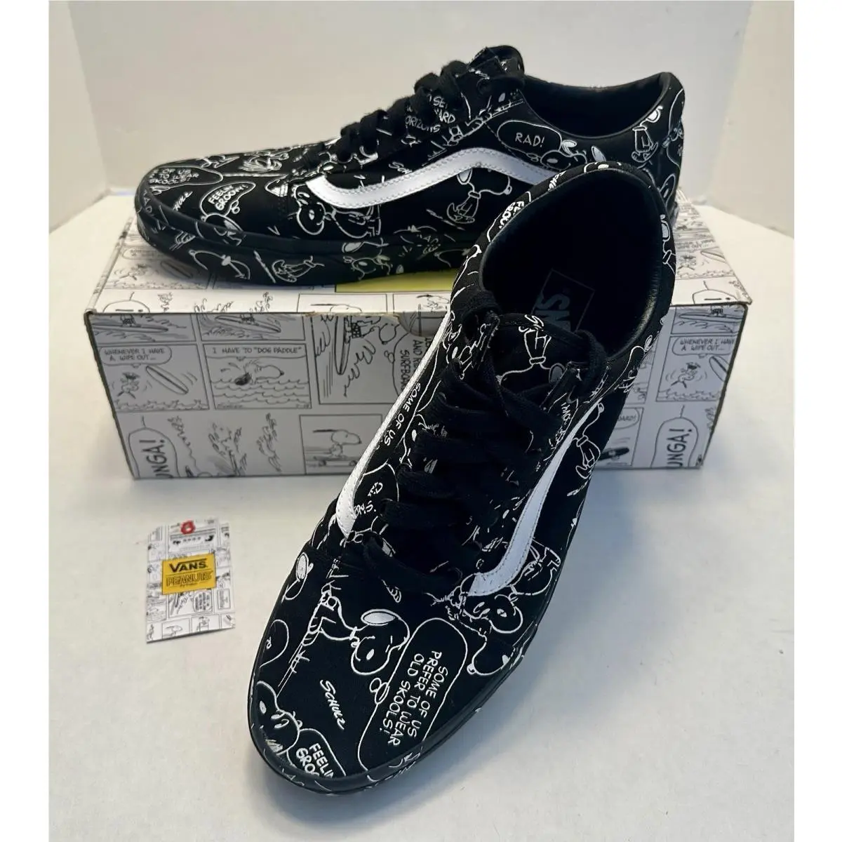 Vans Peanuts Snoopy Old Skool / Black Men`s Size 13