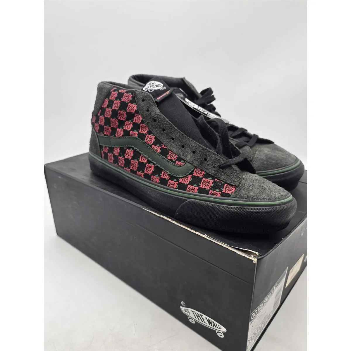OG Mid Skool LX Bodega Shoes Mens Size 11.5 Black Red Sneaker VN0A3DP7PVN by Vans