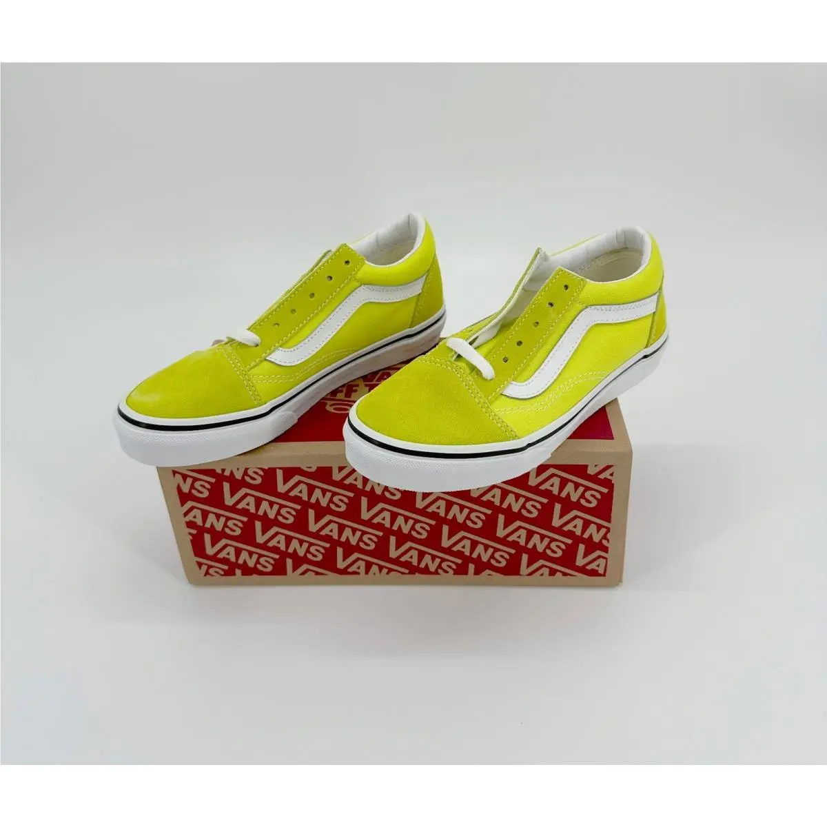 Old School Evening Prim Size 3 Kids VN0A7Q5FZUD by Vans