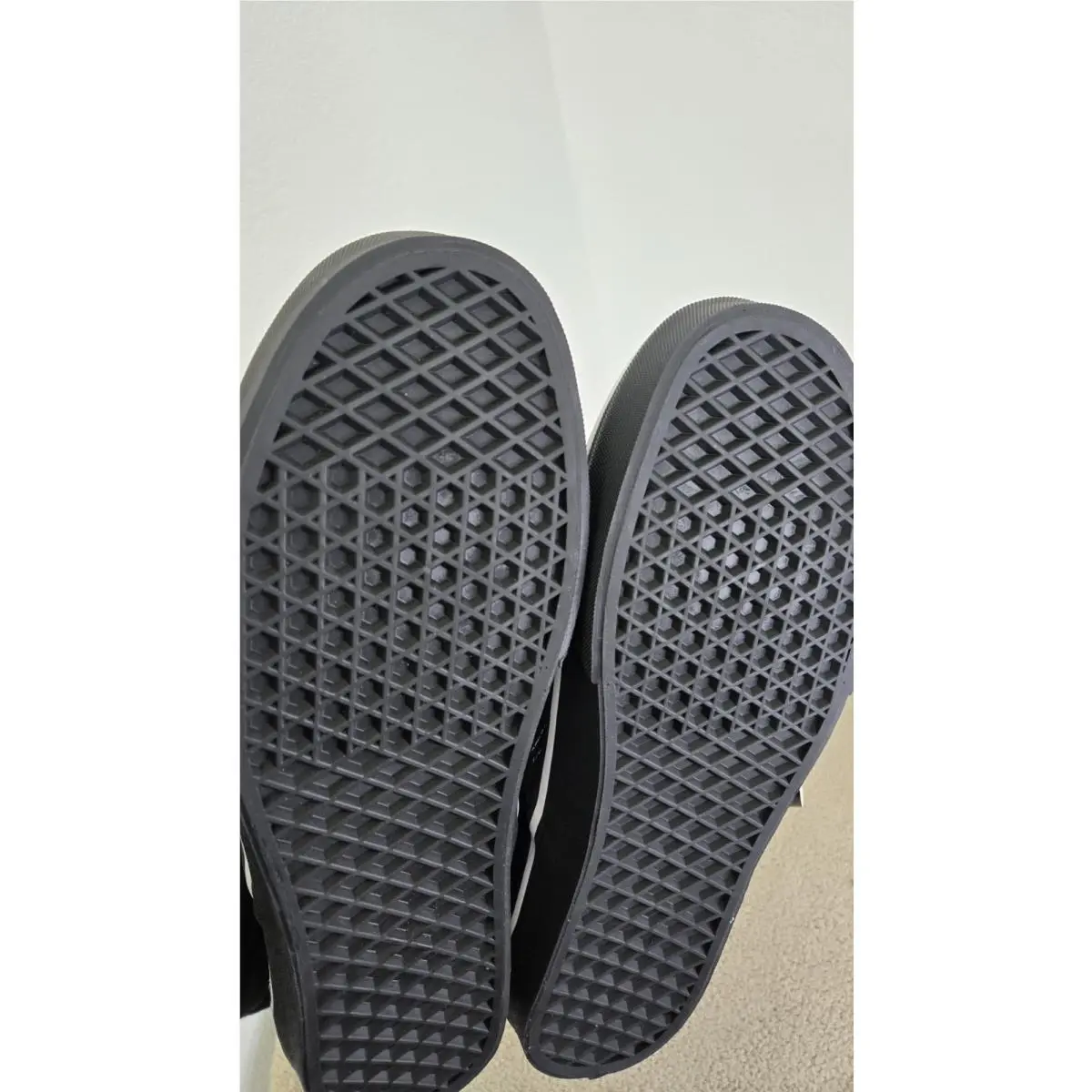 Vans shoes - VANS Classic Slip-On - Classic - VNOA4BV3T4V - Black 6