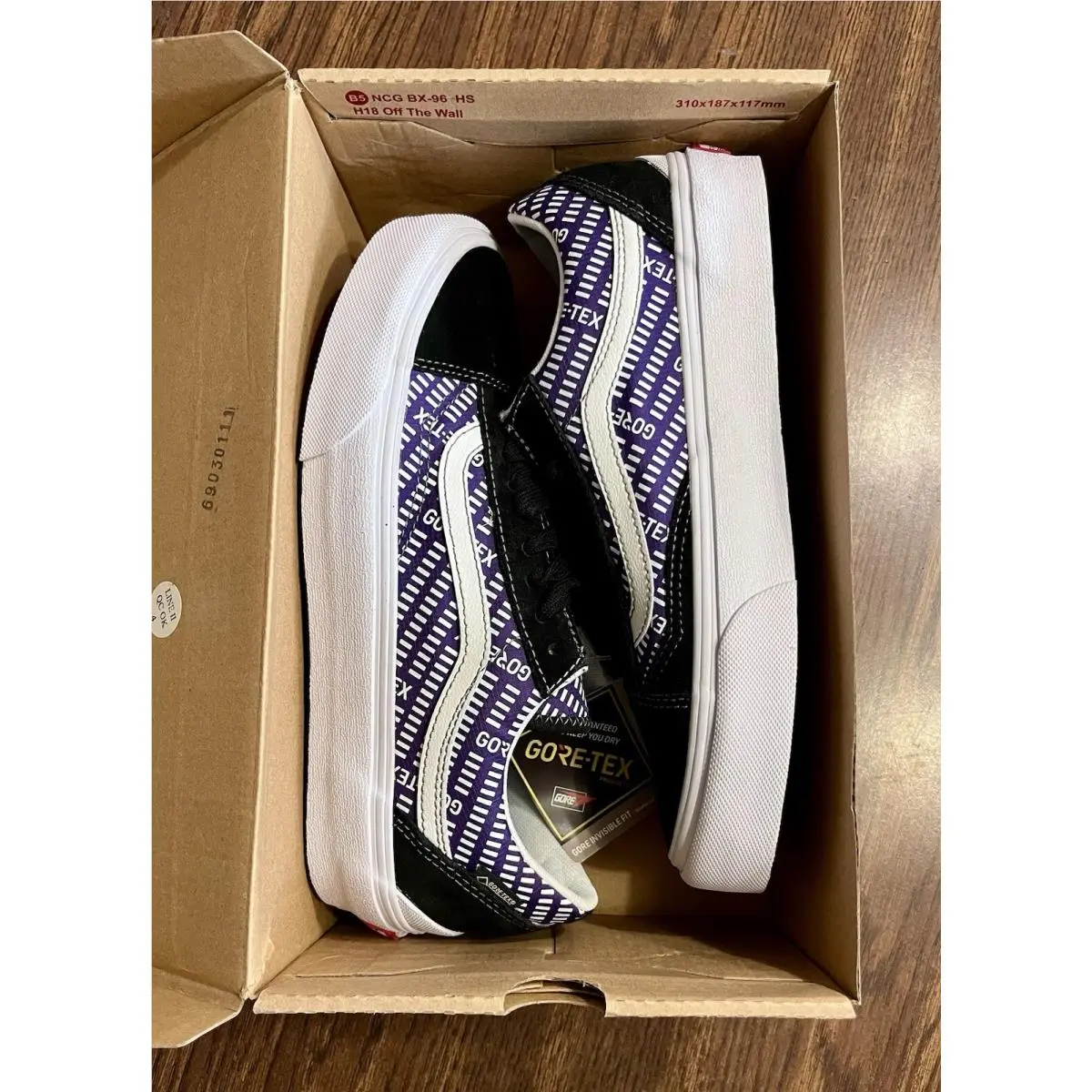 Vans shoes - Old Skool - Old Skool - VNA4P3FZ5D - Purple/Black/White 9