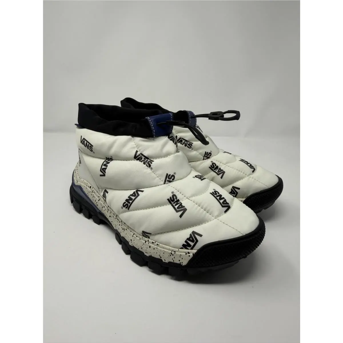 Slip Hiker Lx Shoes Mens Size 5.5 White Insulated Winter Slip On Sneakers by Vans