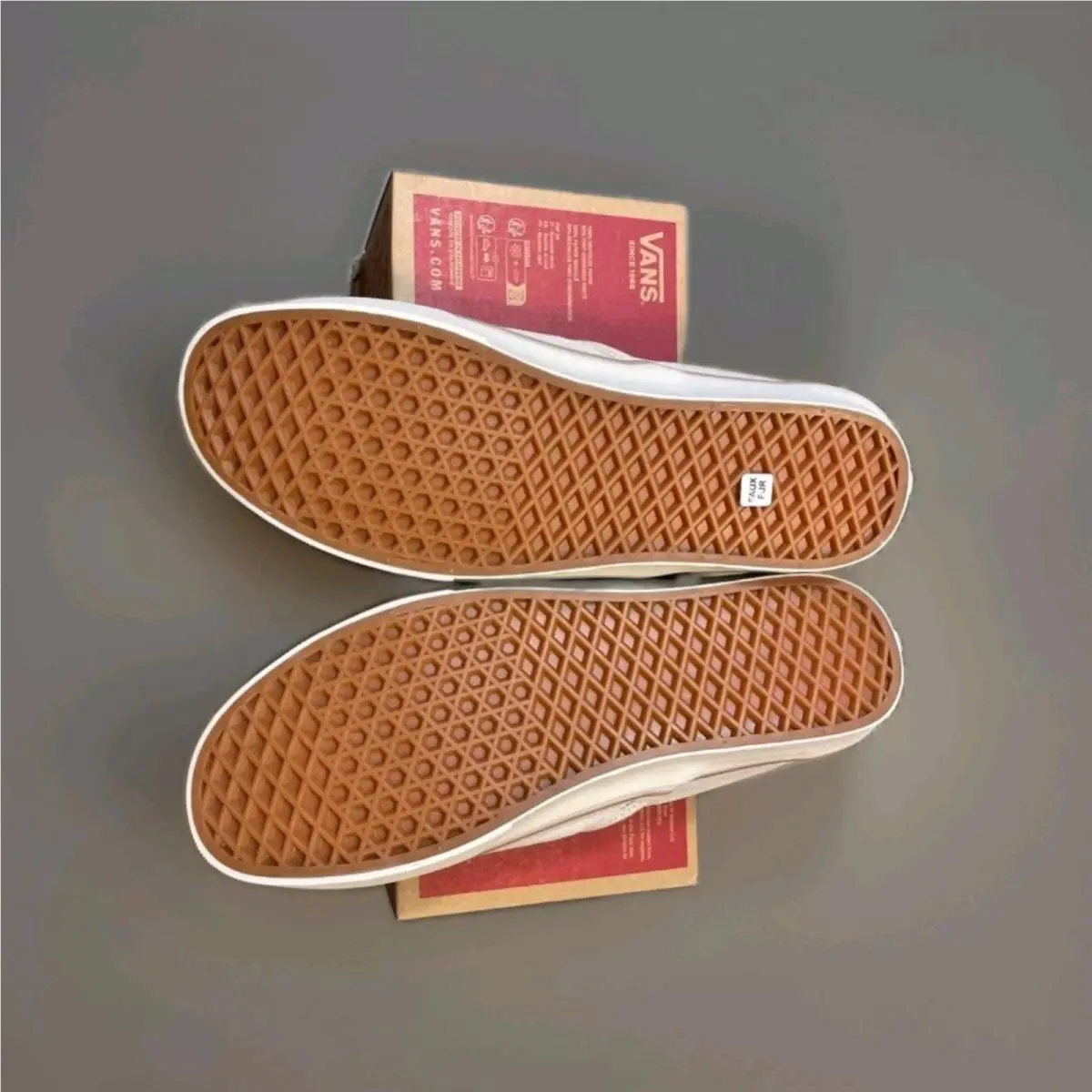 Vans shoes - VANS Slip On - Slip - VN000DAH89F - White (UPC: 197804483686) 1