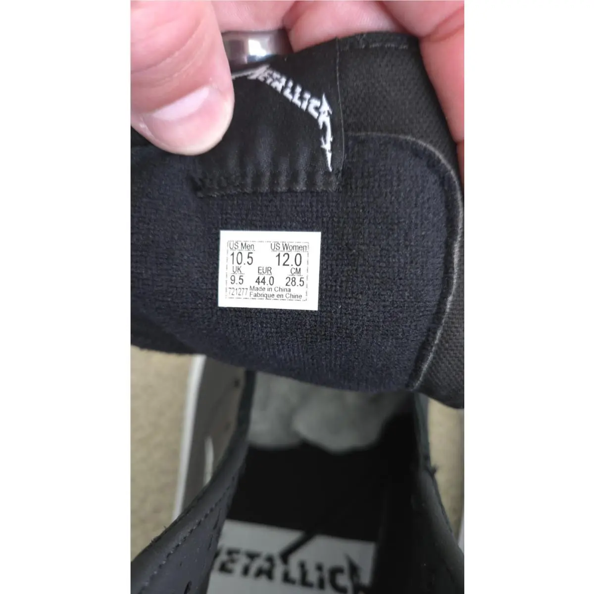 Vans shoes - VANS X Metallica Sk8-Hi Reissue - VN0A2XSBPZJ - Black 10
