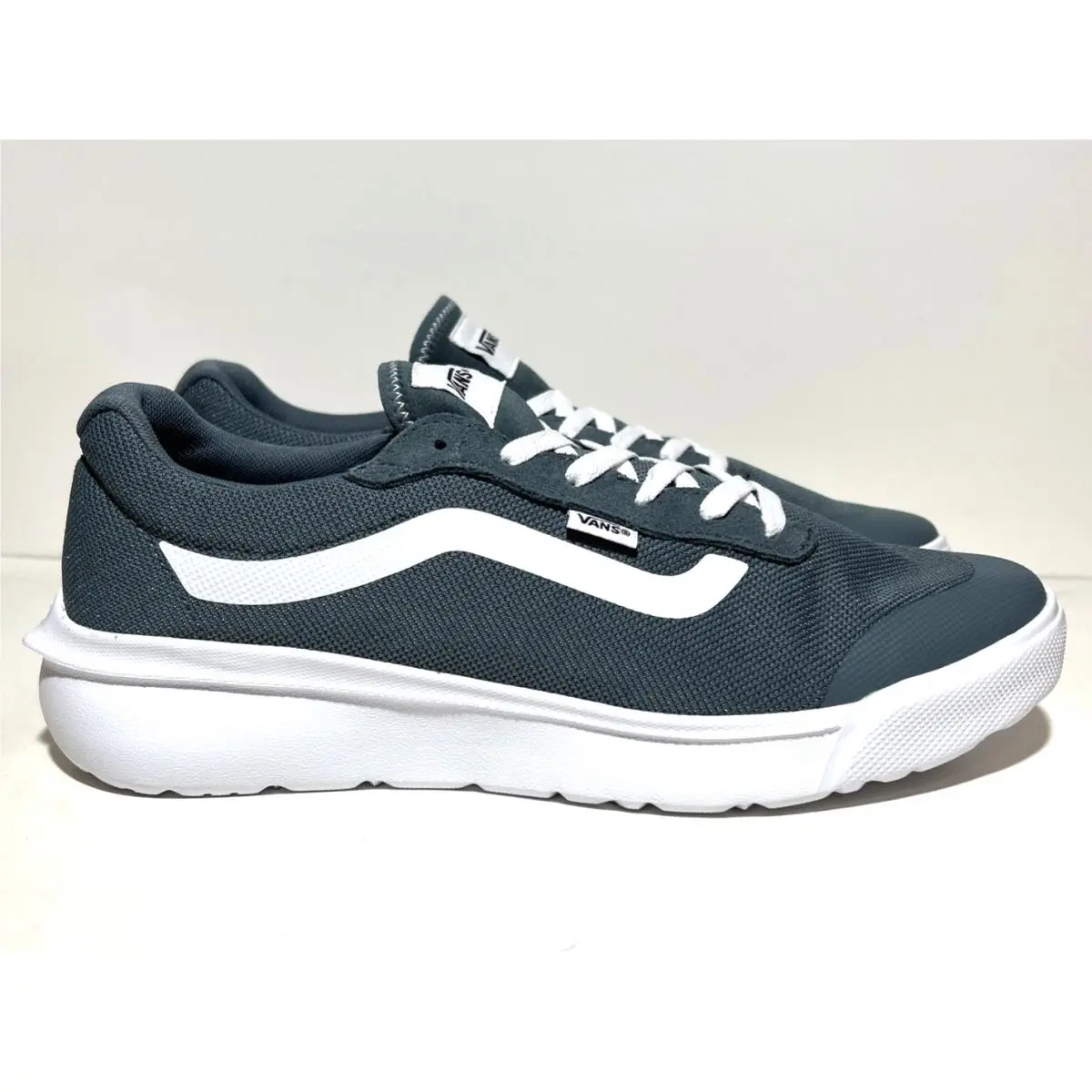 Range Exo Brz Men’s Size 8 Mesh Sneaker Blue Gray Athletic Casual by Vans