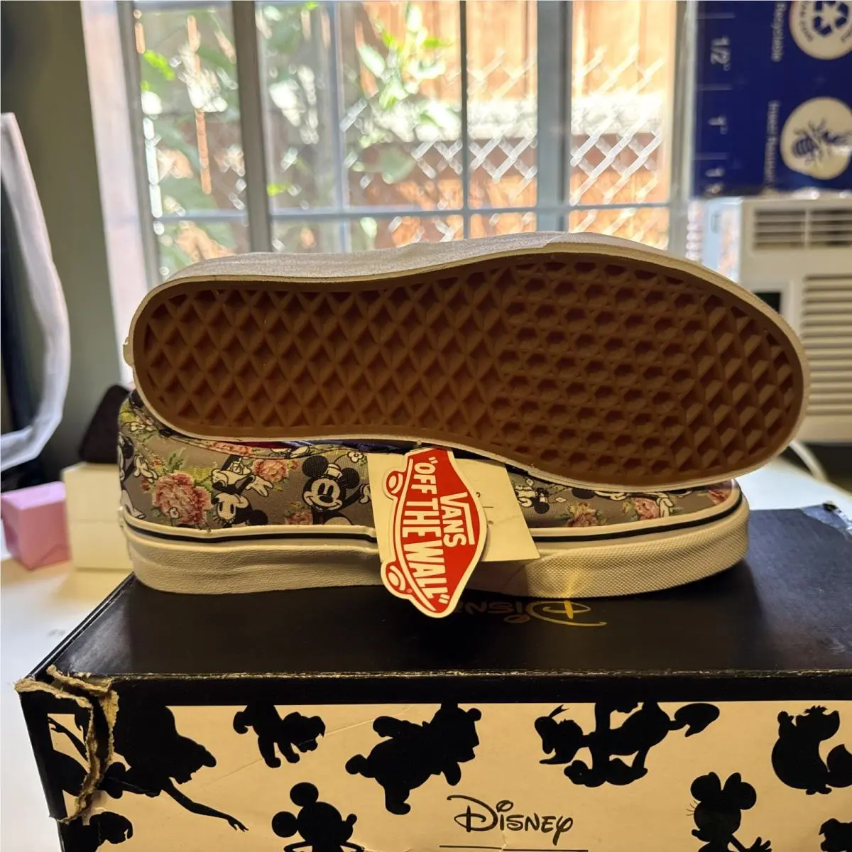 Vans shoes - Vans Minnie Mouse - Minnie Mouse - Gray 4