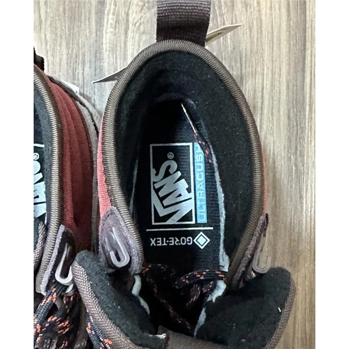 Vans shoes - VANS Sk8-Hi Mte - Mte - VN000CVS7YO - Red 3