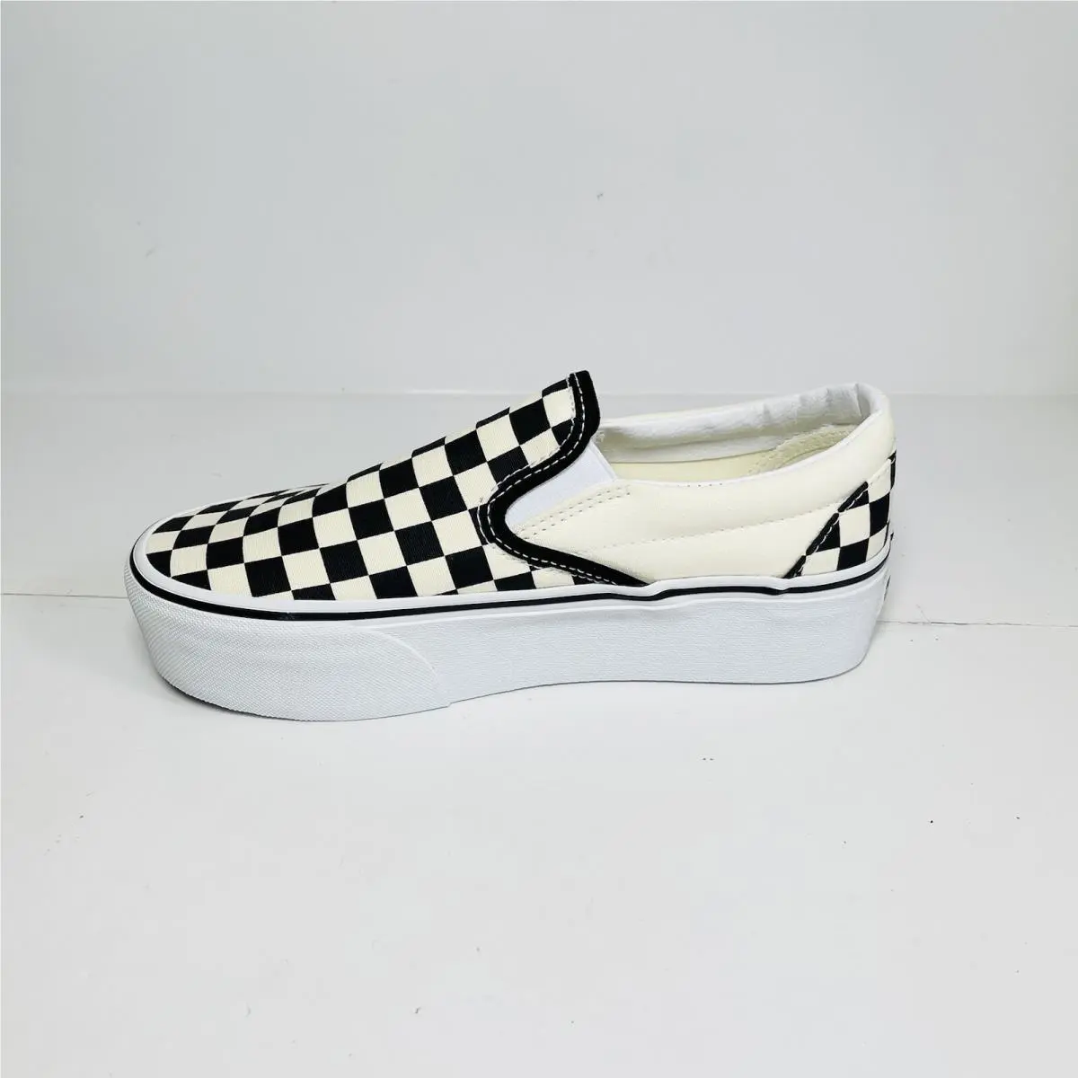 Vans shoes - VANS Classick Stackform - Classick Stackform - VN0A7Q5RTYQ - Multicolor 2