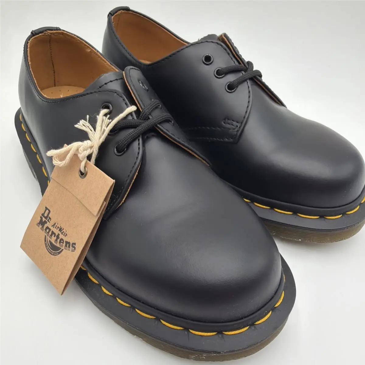Dr Martens 1461 Smooth Black Leather Oxford Shoes Men’s Size 4 by Dr. Martens