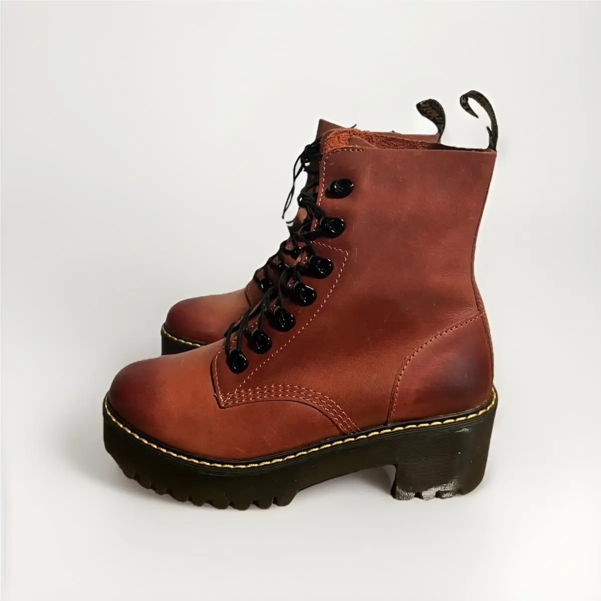 Leona Brick Burnished Wyoming Boots Sz 10 Quad Chunky Platform by Dr. Martens