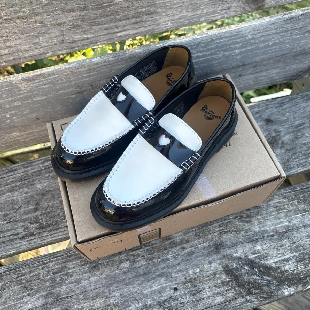 Penton Heart Two-tone Arcadia Leather Loafers Preppy Chic Size 8 by Dr. Martens