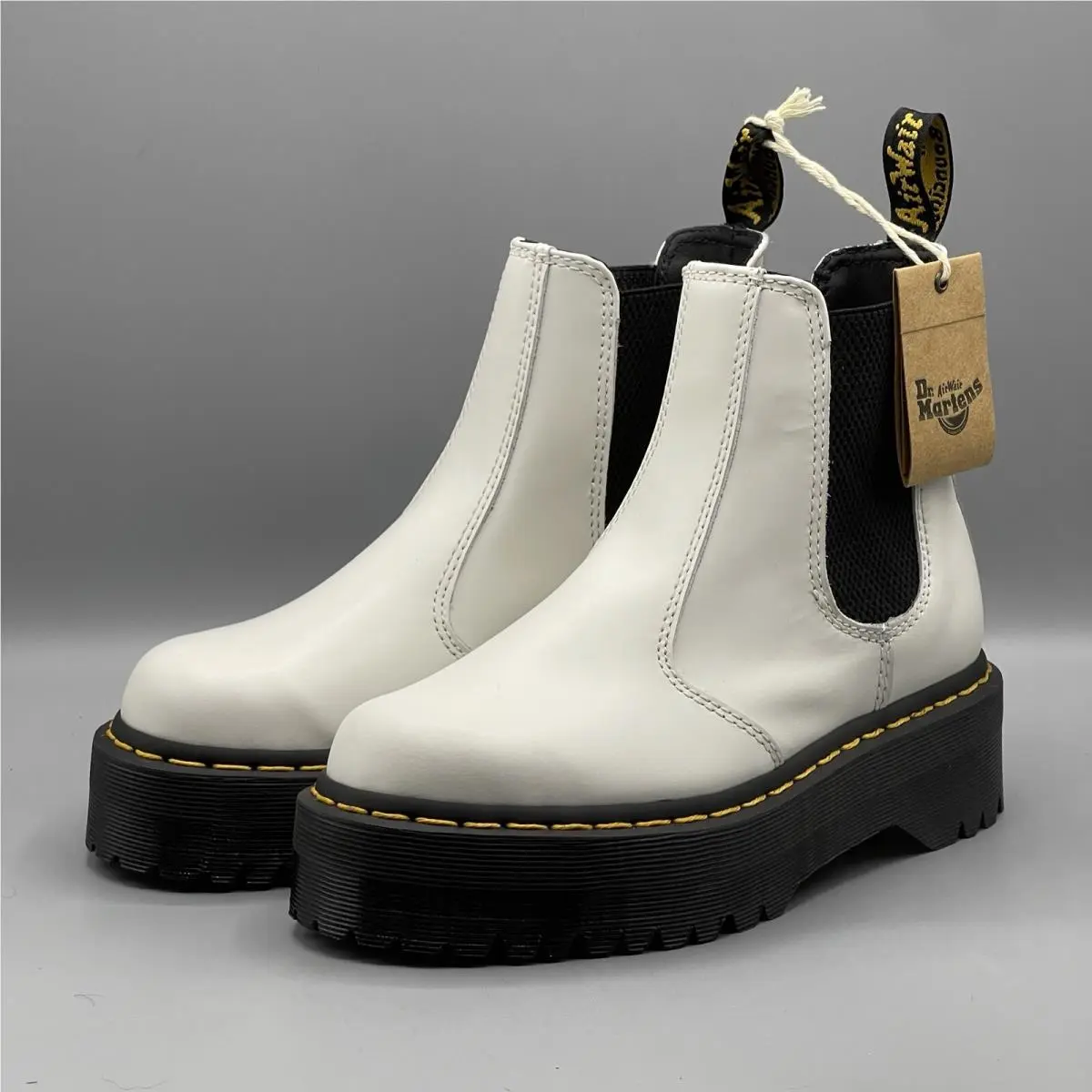 Doc Martens Men`s 5 Boots Platform White Leather Women`s 6 Quad Chelsea Dr by Dr. Martens