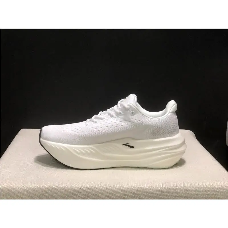 Brooks shoes - Brooks Glycerin Max - Glycerin Max - White 7