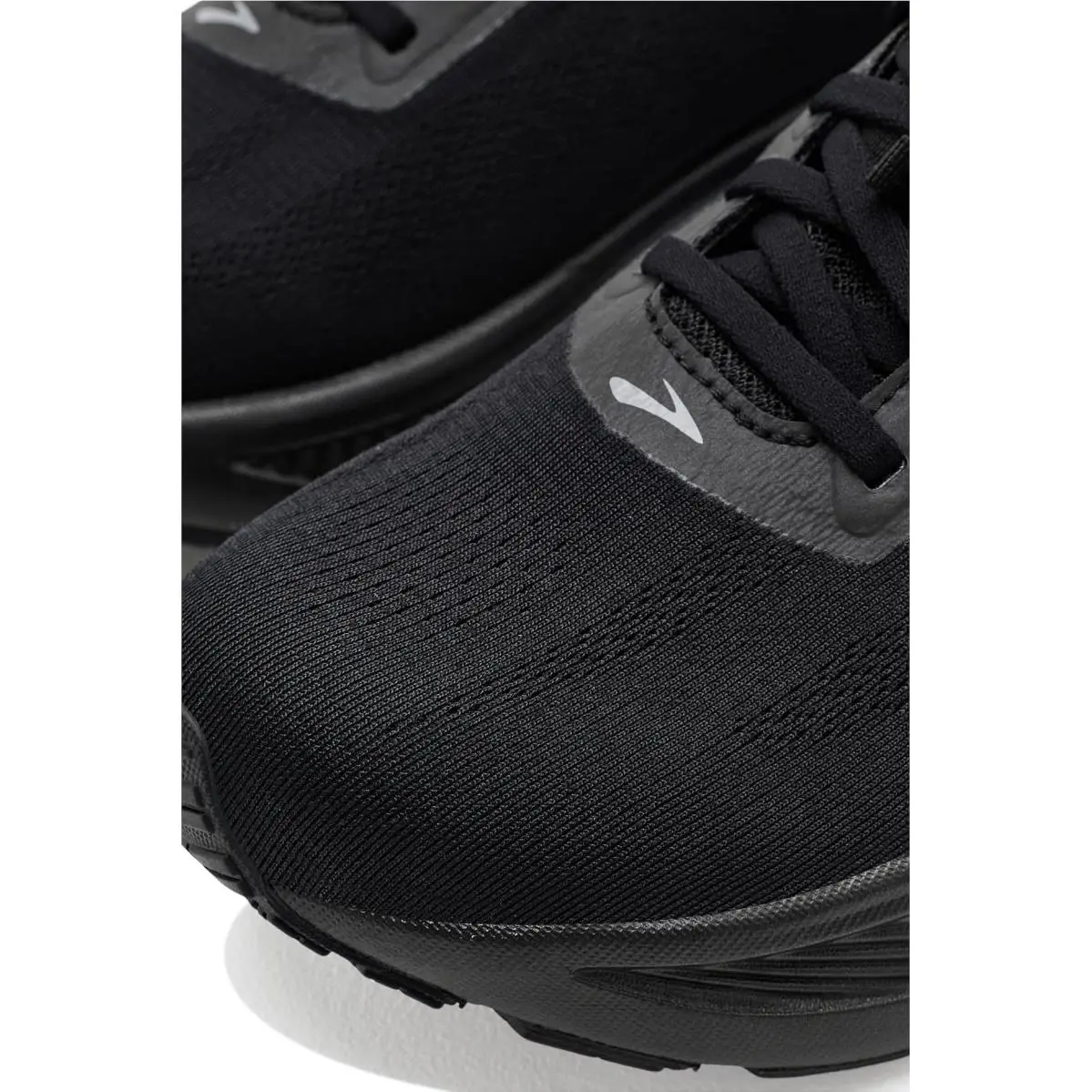 Brooks shoes - Black/Black/Ebony 4