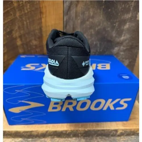 Brooks shoes - Brooks Cascadia 19 GTX - Cascadia GTX - 120445-010 - Black/Black/Ebony 3