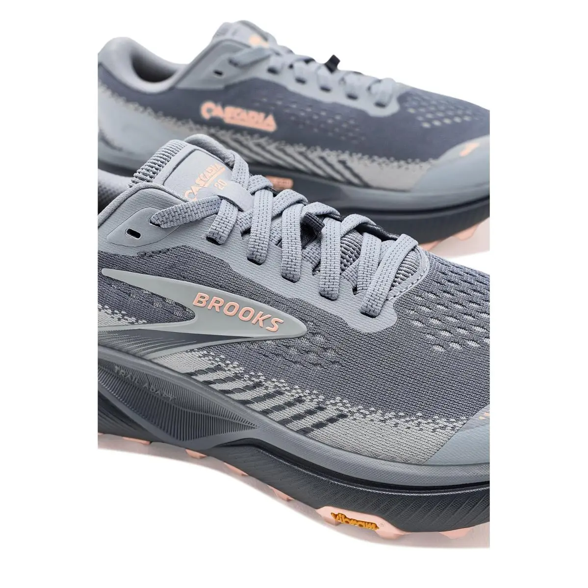 Brooks shoes - Arctic Wolf/Rose/Nightlife 18