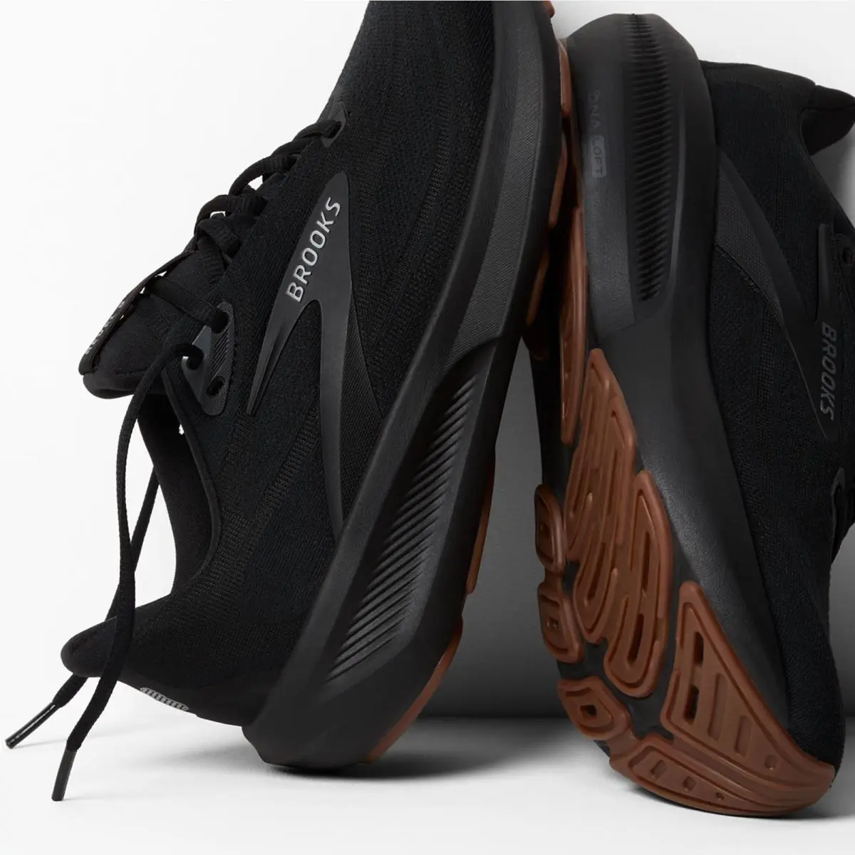 Brooks shoes - Brooks Revel - Revel - Black 0