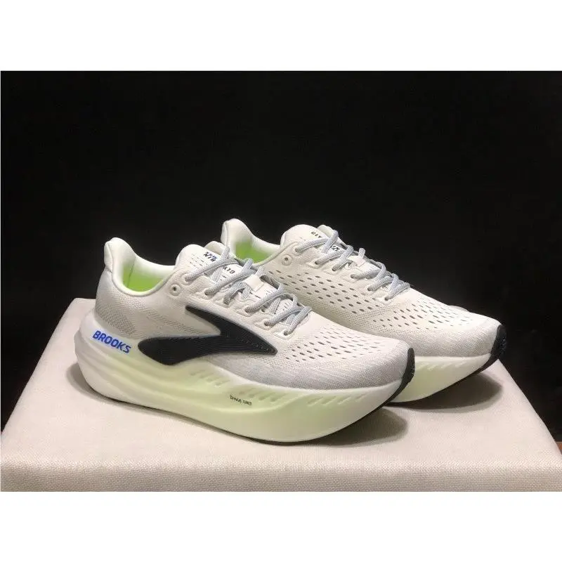 Brooks shoes - Brooks Glycerin Max - Glycerin Max - White Black Yellow 4
