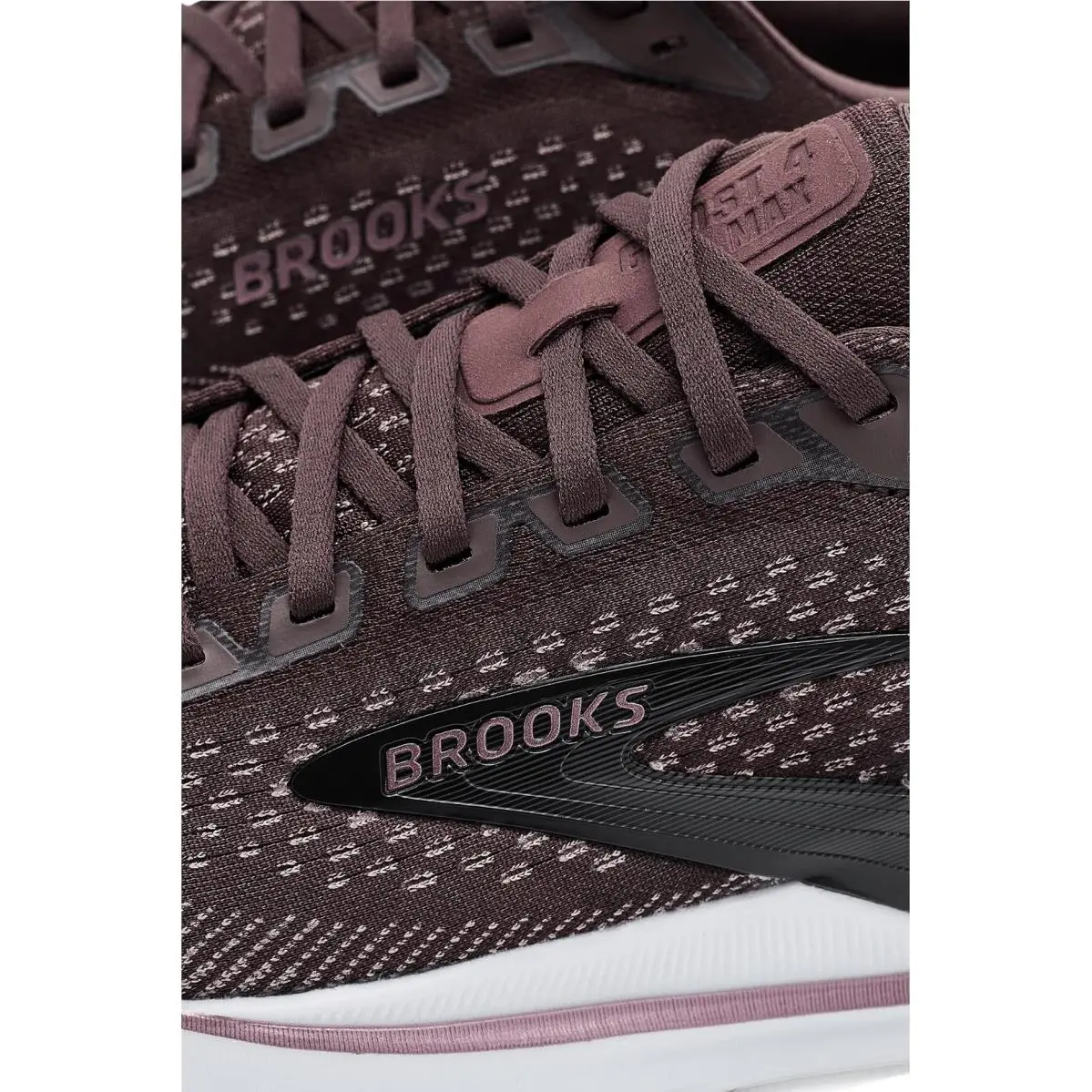 Brooks shoes - Arctic Wolf/Rose/Coconut 60