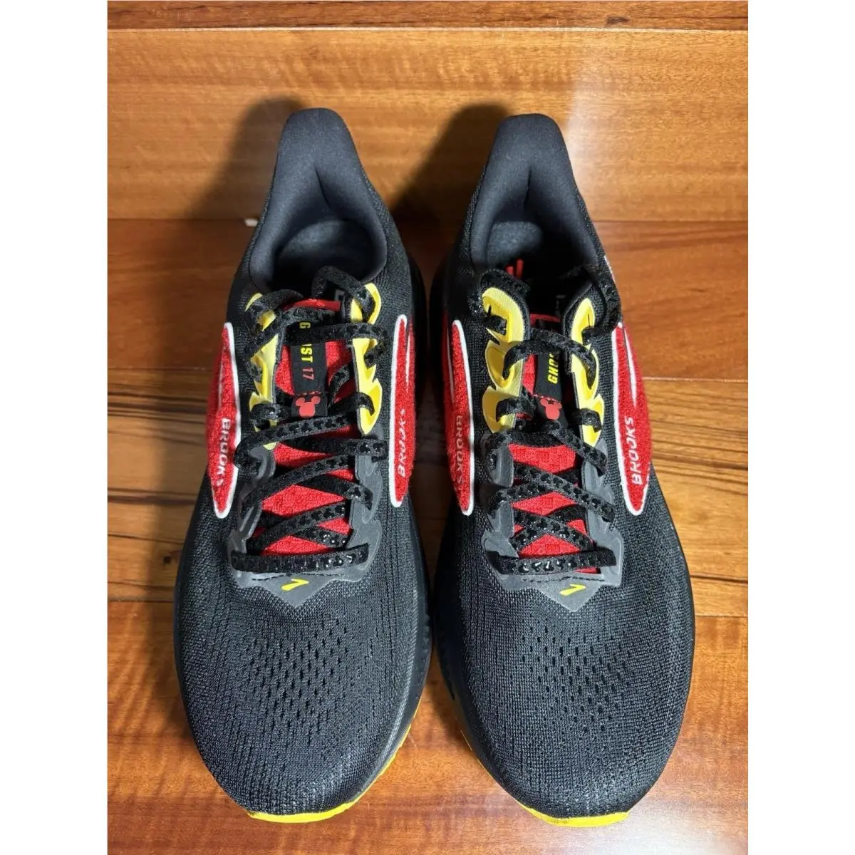 Brooks shoes - Brooks Ghost 17 - Ghost - 1105551D057 - Black 4