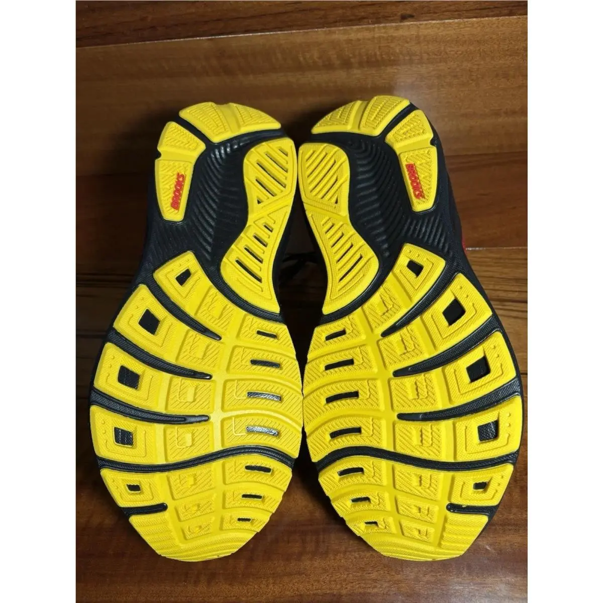 Brooks shoes - Brooks Ghost 17 - Ghost - 1105551D057 - Black 5
