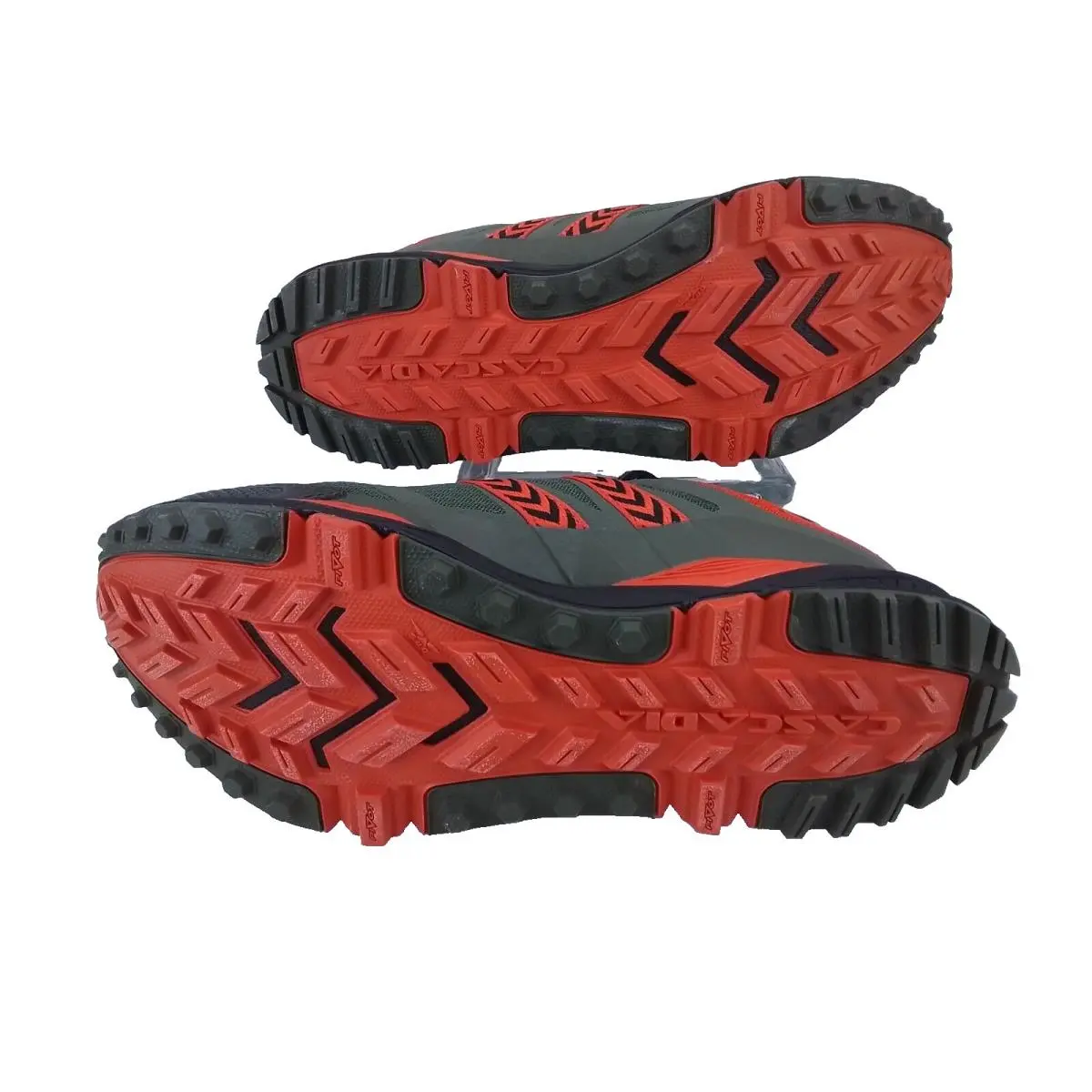 Brooks shoes - Brooks Cascadia 12 - Cascadia - 110243-1D-362 - Green 11