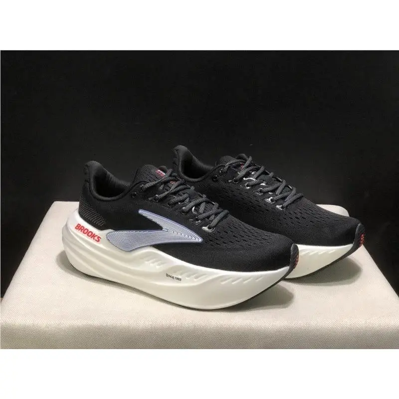 Brooks shoes - Brooks Glycerin Max - Glycerin Max - White Black 4