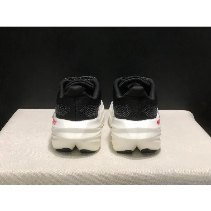 Brooks shoes - Brooks Glycerin Max - Glycerin Max - White Black 6