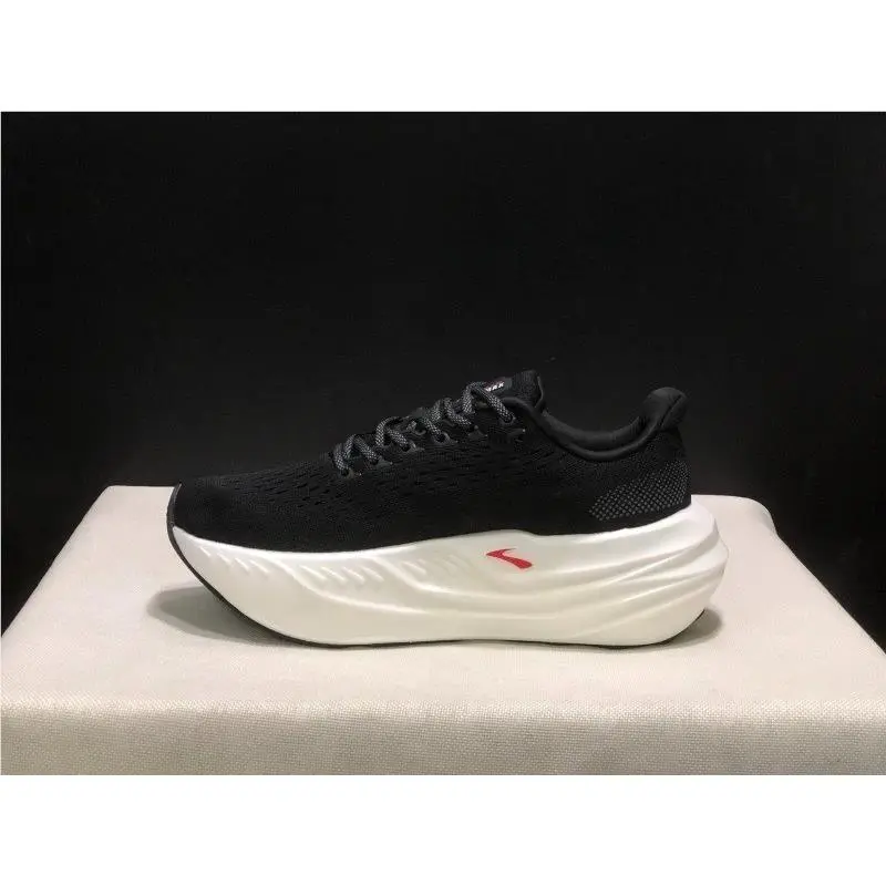 Brooks shoes - Brooks Glycerin Max - Glycerin Max - White Black 7