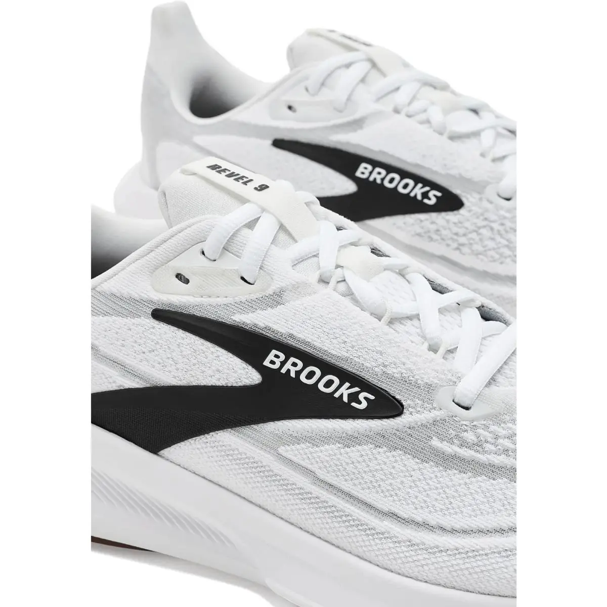 Brooks shoes - Revel 9 - Revel - 1104991D135 - White 4