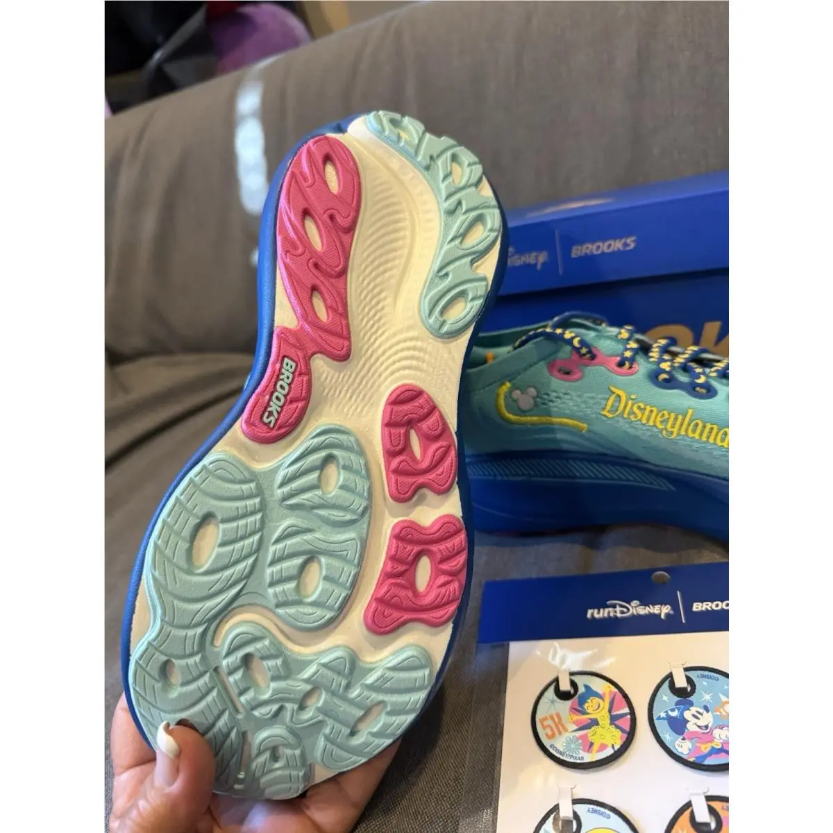Brooks shoes - Brooks Adrenaline - Adrenaline - Marathon2026 - Blue 3