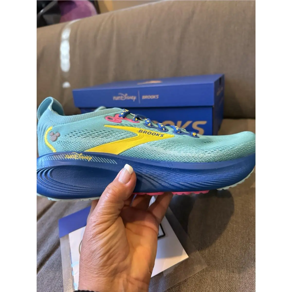 Brooks shoes - Brooks Adrenaline - Adrenaline - Marathon2026 - Blue 4