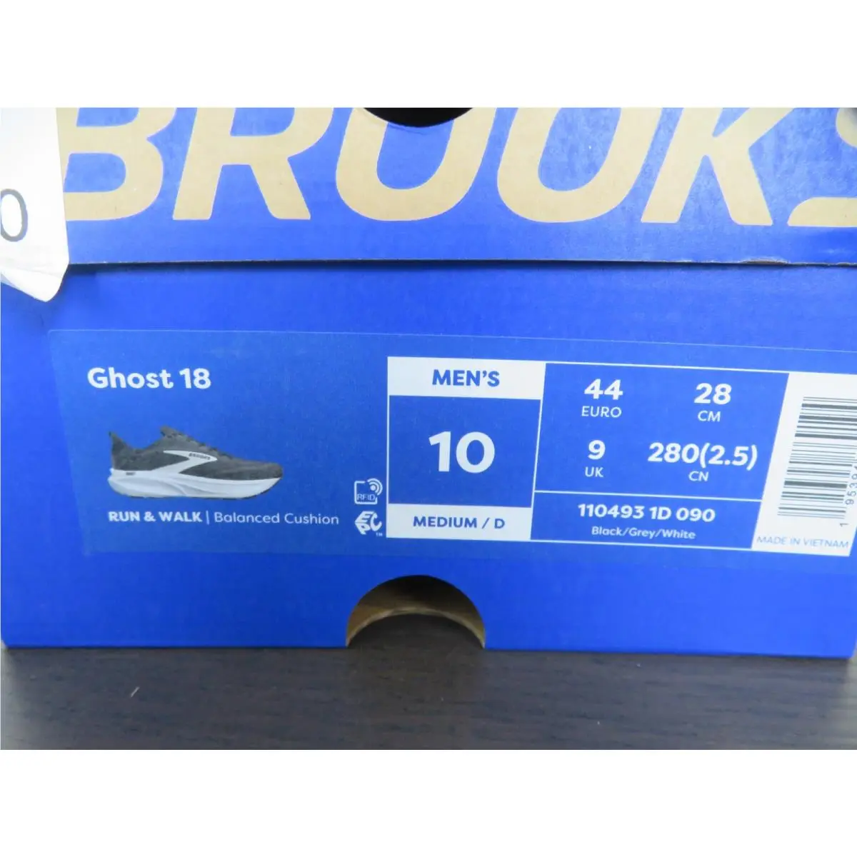 Brooks shoes - Brooks Ghost 18 - Ghost - Black 7