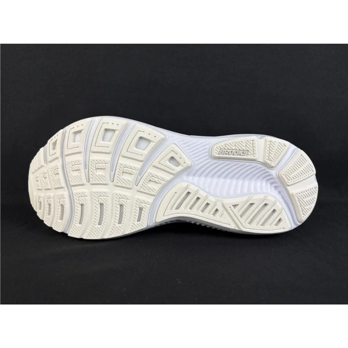 Brooks shoes - Brooks Ghost 17 - Ghost - 120431-1B-151 - White 0