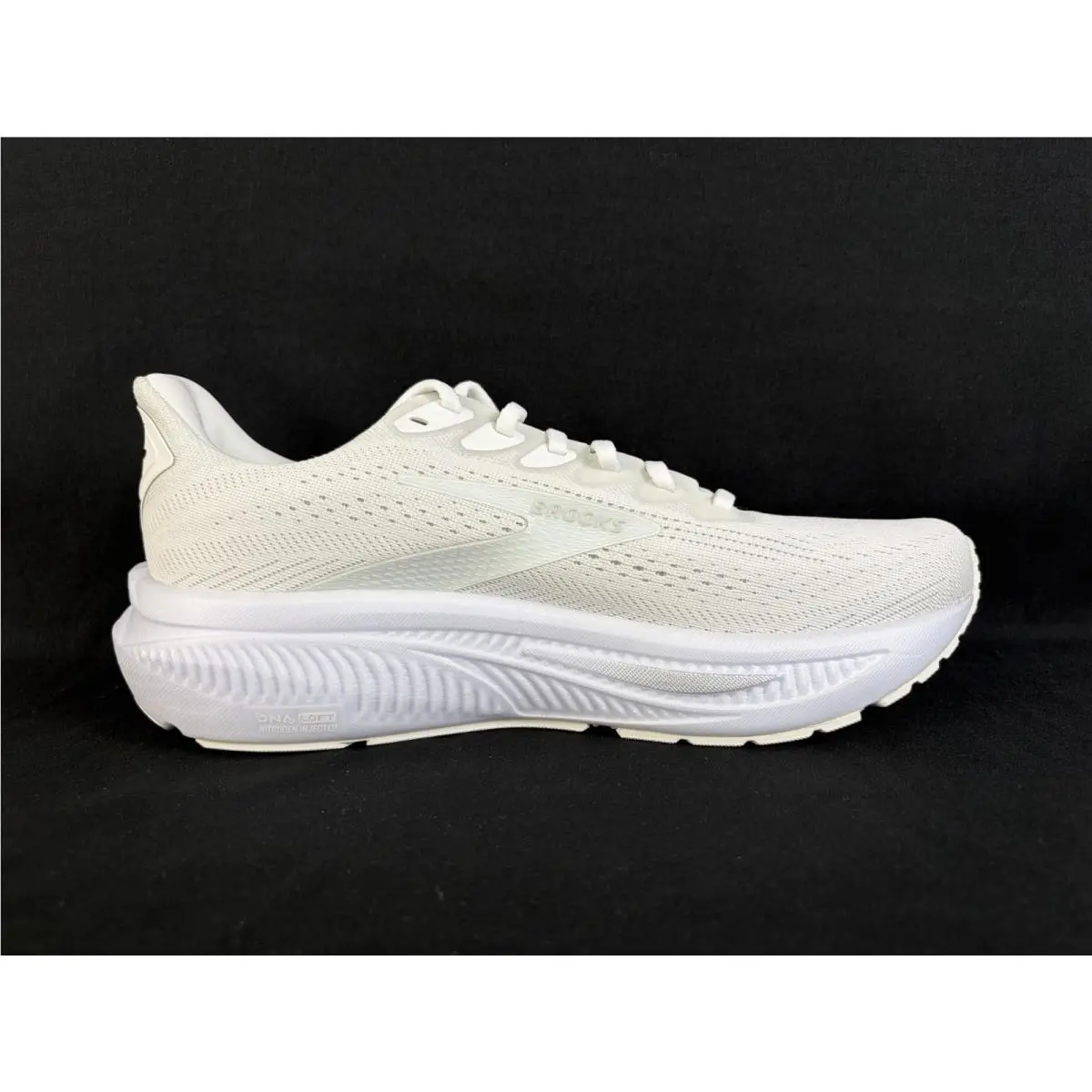 Brooks shoes - Brooks Ghost 17 - Ghost - 120431-1B-151 - White 1