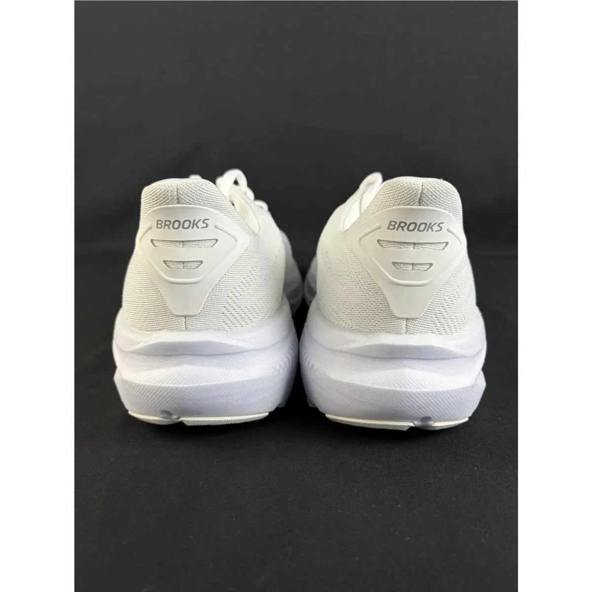 Brooks shoes - Brooks Ghost 17 - Ghost - 120431-1B-151 - White 3