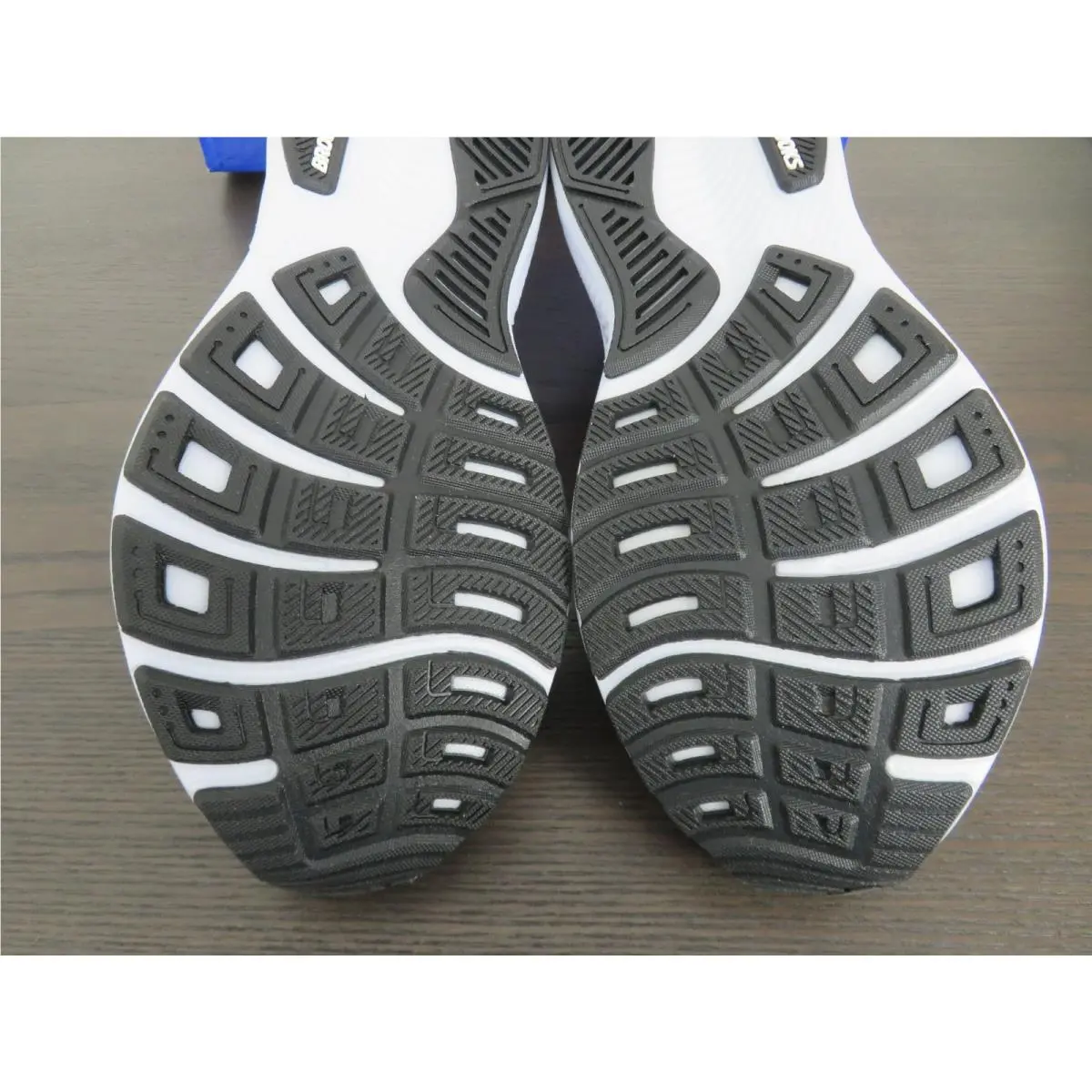 Brooks shoes - Brooks Ghost 18 - Ghost - Black 5