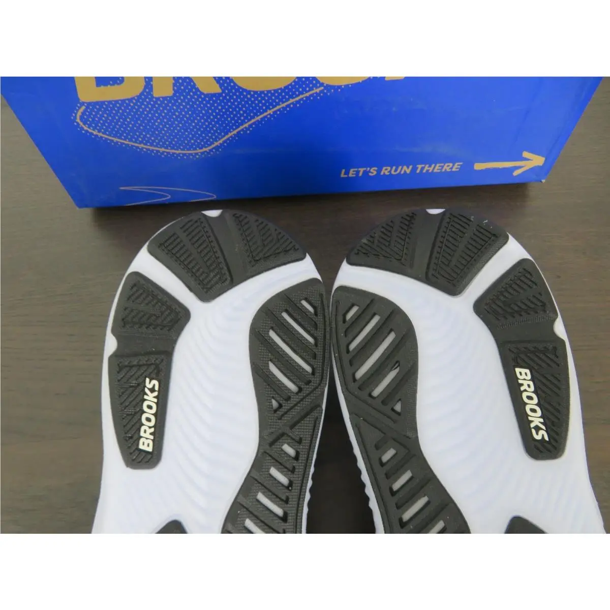 Brooks shoes - Brooks Ghost 18 - Ghost - Black 6