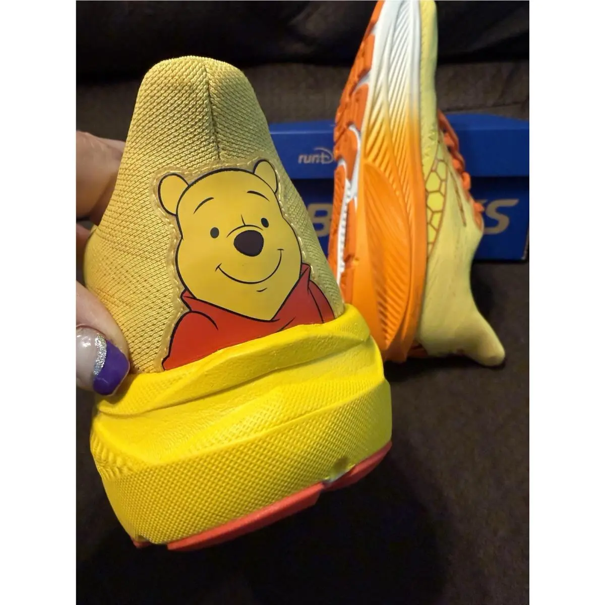 Brooks shoes - Disney x Brooks Ghost 17 - 120553-1B-769 - Yellow 1
