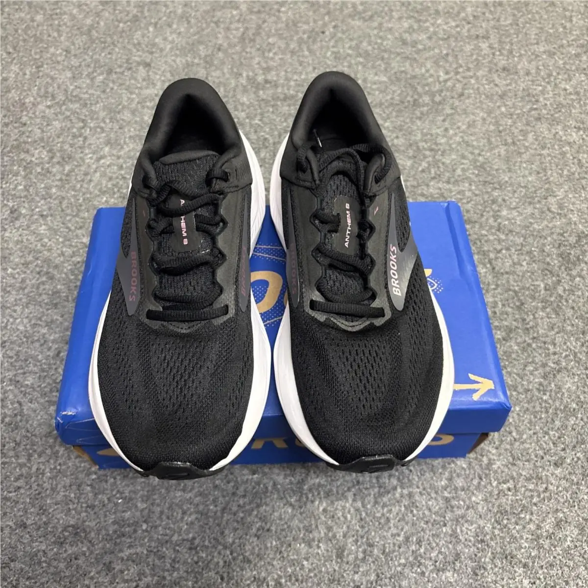 Brooks shoes - Brooks Anthem - Anthem - Black 1