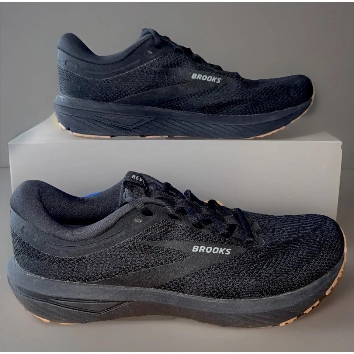 Men`s 10 M - Brooks Revel 7 Running Shoes Black Gum 1104351D072