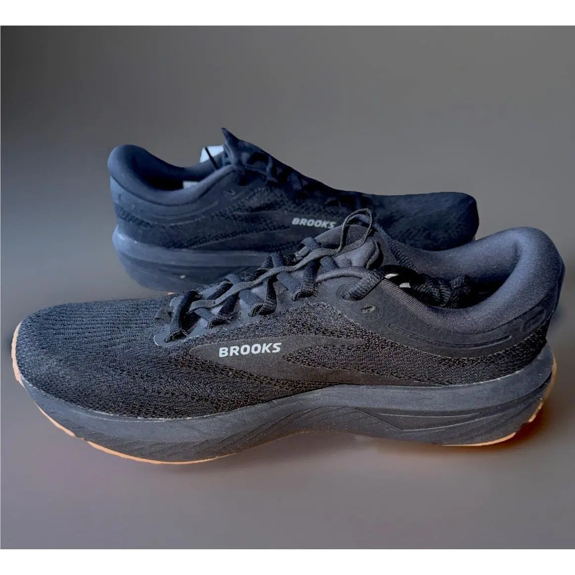 Brooks shoes - Brooks Revel 7 - Revel - 1104351D072 - Black (UPC: 0195394525311) 7