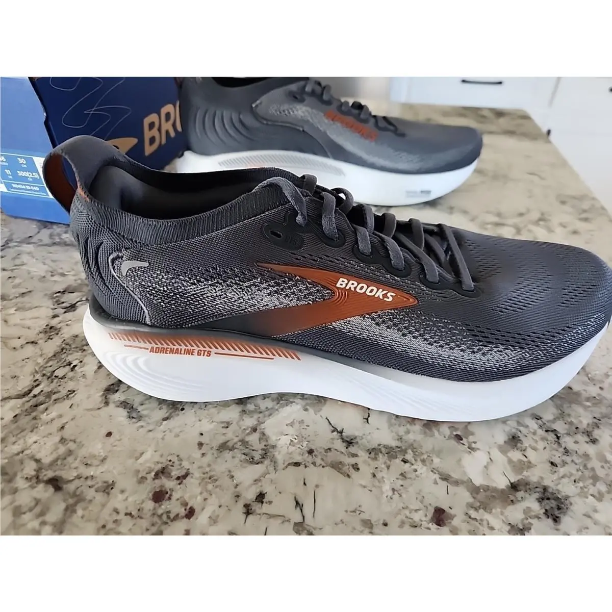 Brooks shoes - Brooks Adrenaline GTS 25 - Adrenaline GTS - Black/Grey/White 2