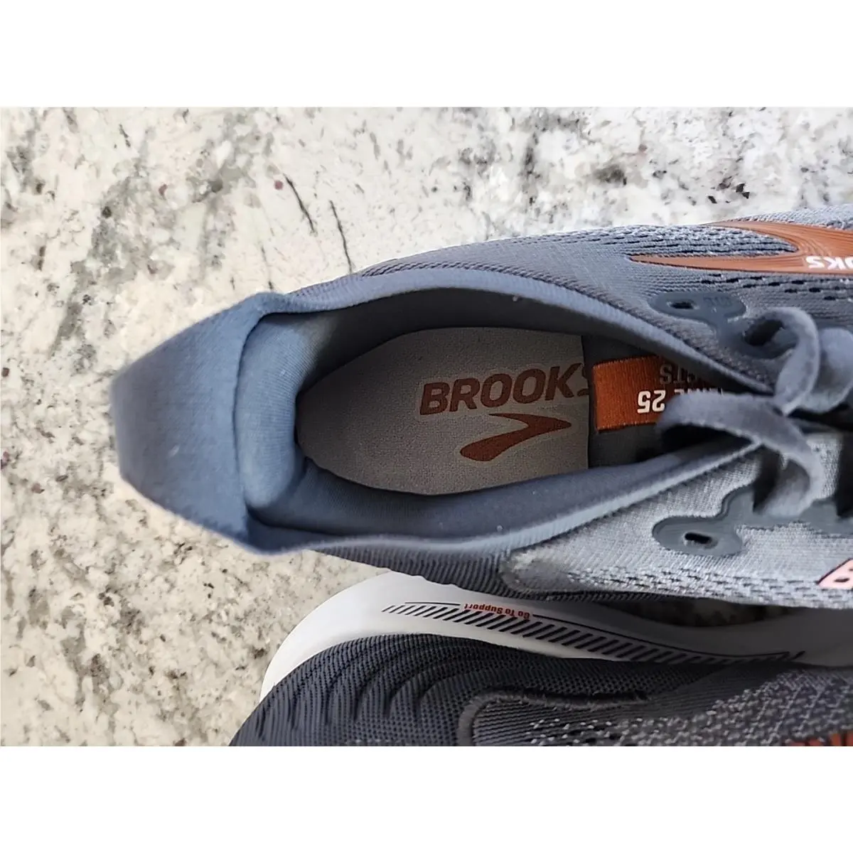 Brooks shoes - Brooks Adrenaline GTS 25 - Adrenaline GTS - Black/Grey/White 6