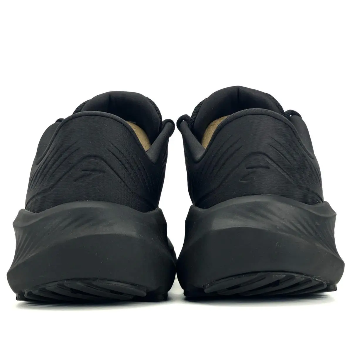 Brooks shoes - Brooks Anthem 8 - Anthem - 1104721D020 - Black/Black/Ebony 4