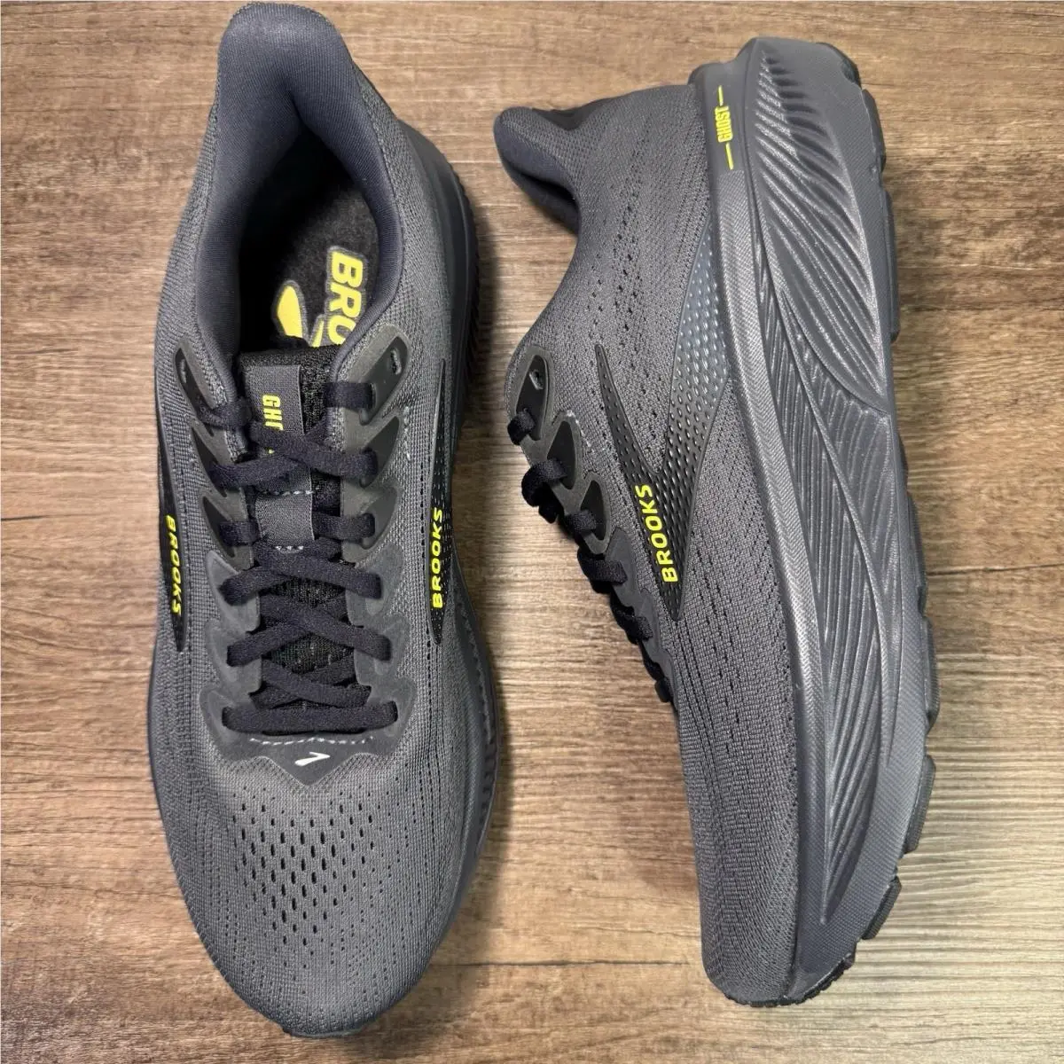 Brooks Ghost 17 ‘gunmetal’ Men`s Size 8 Running Shoes 1104411D059